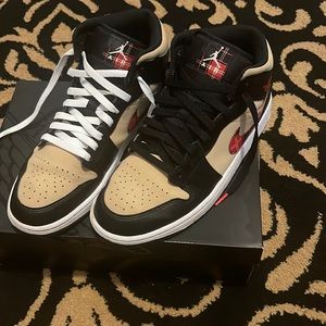 Air Jordan 1 Mod SE “plaid”